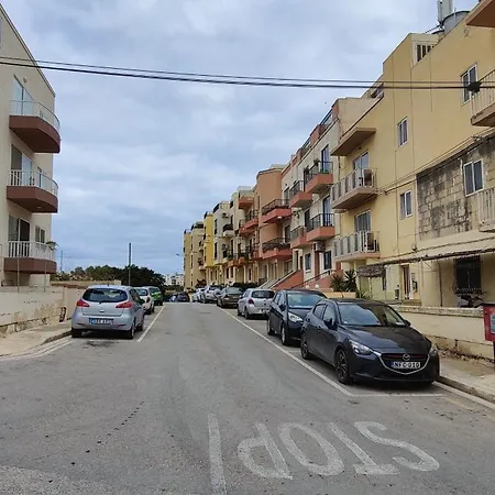 公寓 Charming Getaway With Views In Marsascala *