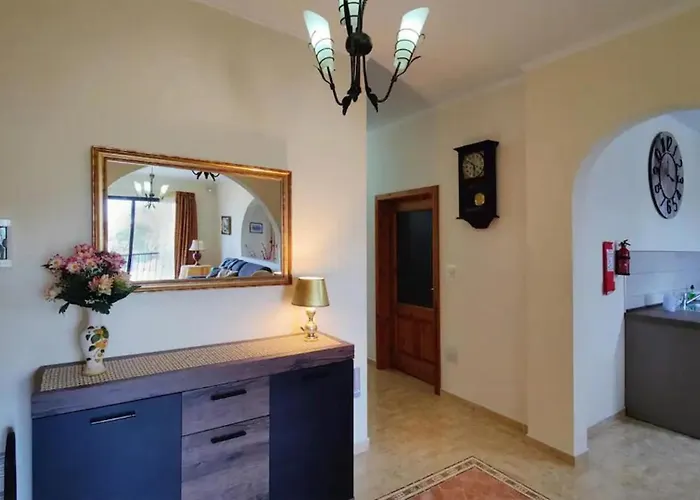 Charming Getaway With Views In Marsascala Marsaskala